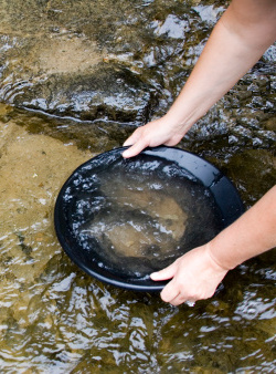 BC Placer - Gold Panning in BC